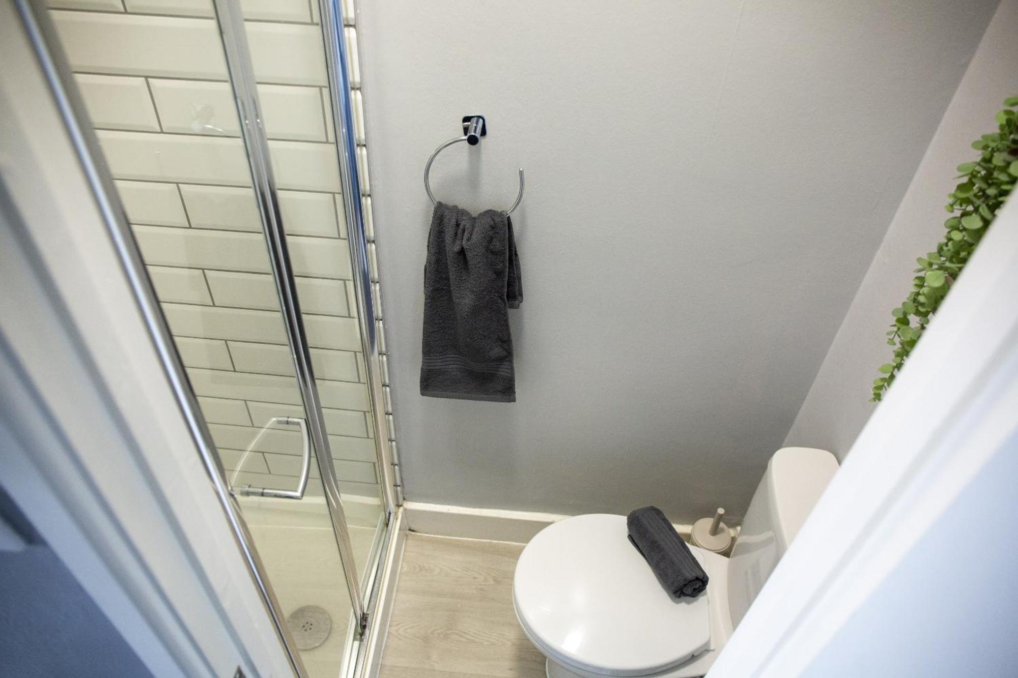 34 Evesham Road - Double Rooms Shottery Habitación foto